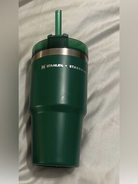 Stanley and Starbucks Mexico Green tumbler